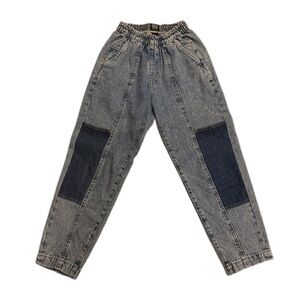 BDG Women’s Two-Tone Relaxed Jeans